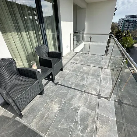 Kari Apartment
